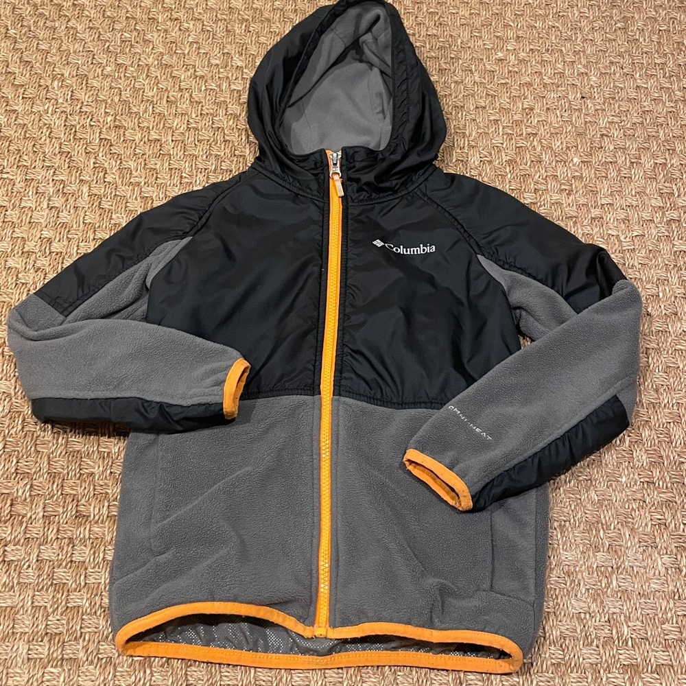 EUC Boys size 8 Columbia Omniheat lightweight jacket hood fleece